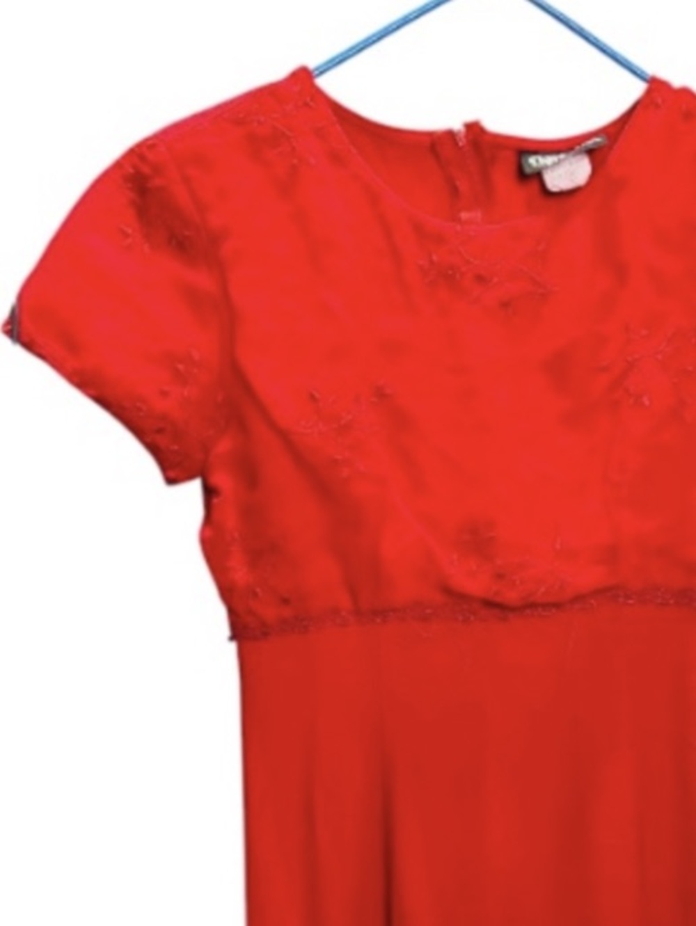Elegant Red Short-Sleeve Midi Dress with Subtle Embroidery
